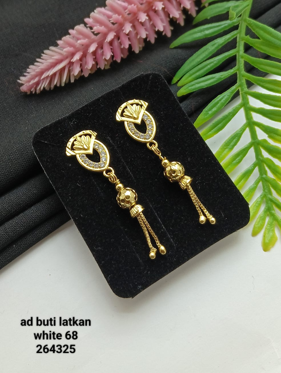 Marigold AD Stud Earrings