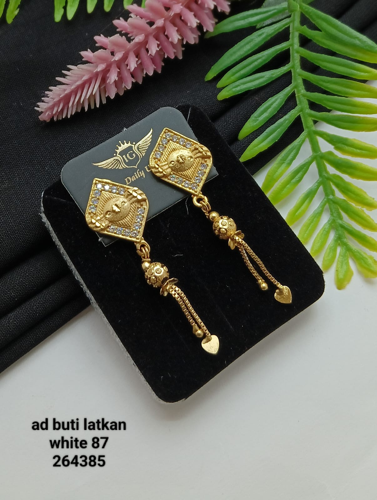 Quill AD Buti Latkan Earrings