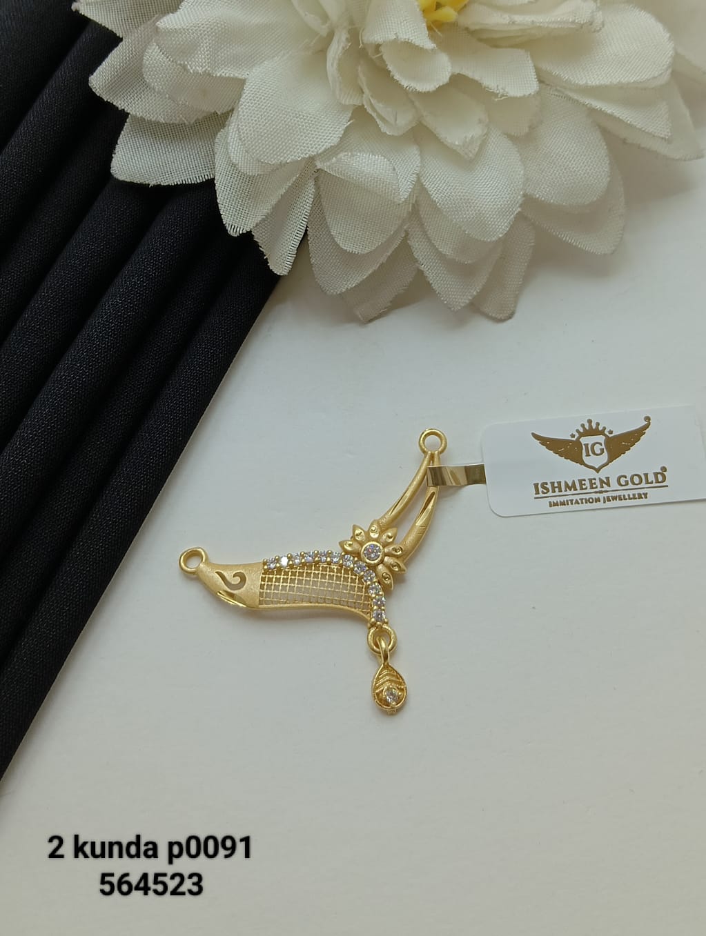 Vera AD Buti Latkan Earrings