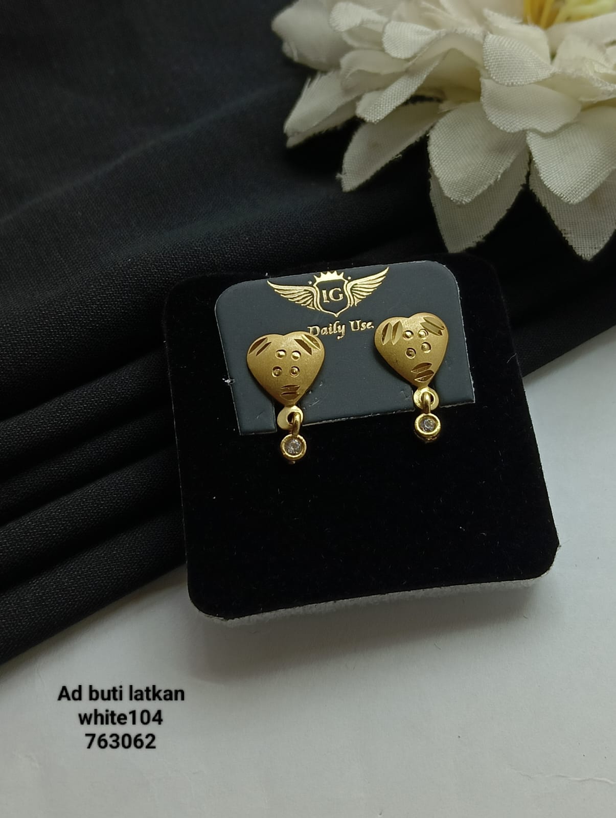 Bella AD Buti Latkan Earrings